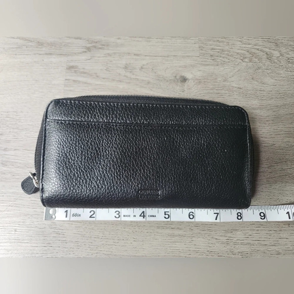 Giani Bernini black leather zip around wallet pockets - Picture 2 of 10